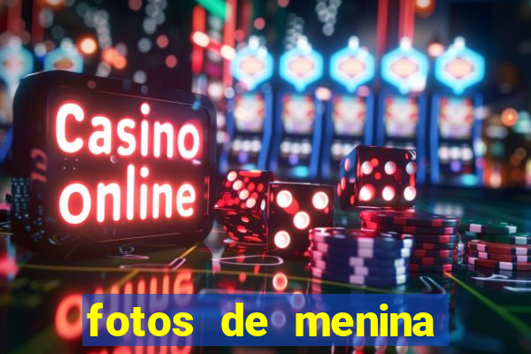 fotos de menina cacheada fake